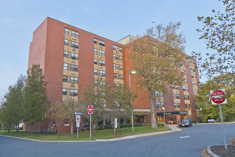 Olivio Towers Front of Building Photo